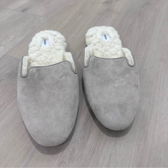 Birdies Gray and Cream Women's Slippers - Picture 2 of 7